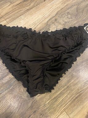 Victoria secret bikini bottoms nwt l/XL